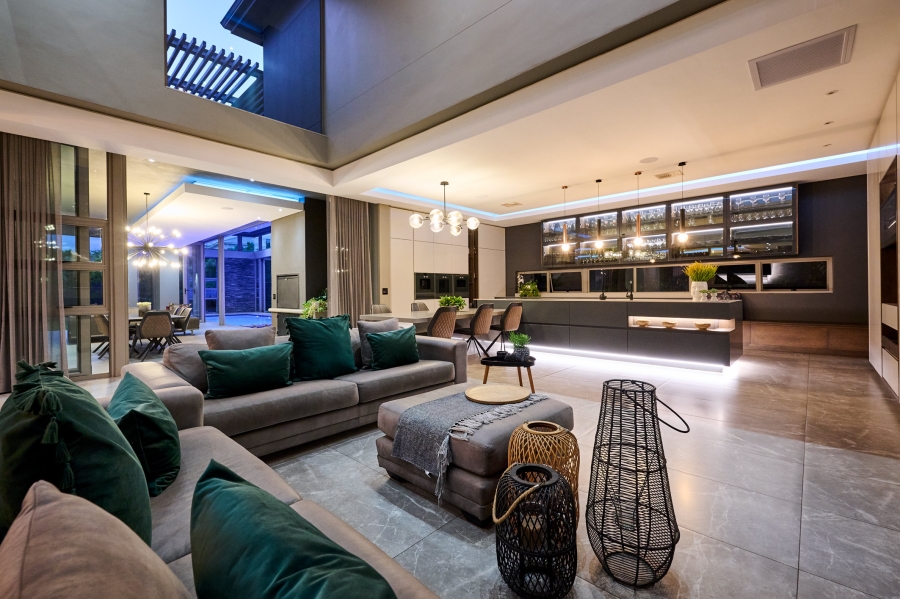 4 Bedroom Property for Sale in Waterfall Country Estate Gauteng