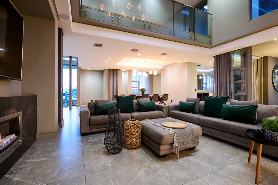 4 Bedroom Property for Sale in Waterfall Country Estate Gauteng