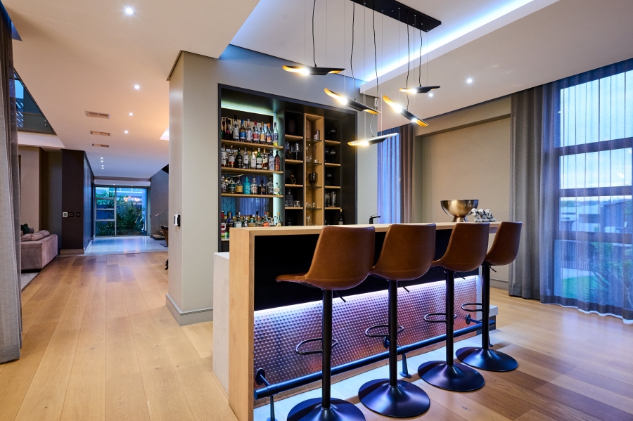 4 Bedroom Property for Sale in Waterfall Country Estate Gauteng