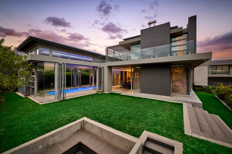 4 Bedroom Property for Sale in Waterfall Country Estate Gauteng