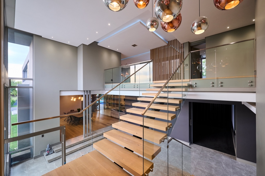 4 Bedroom Property for Sale in Waterfall Country Estate Gauteng