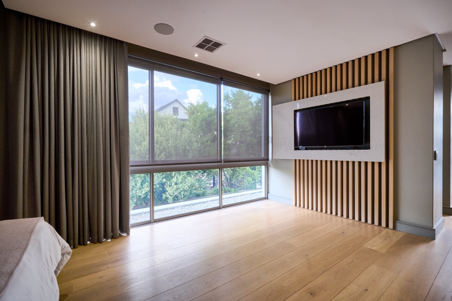 4 Bedroom Property for Sale in Waterfall Country Estate Gauteng