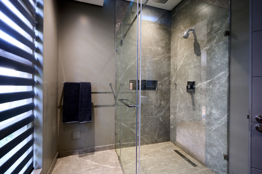 4 Bedroom Property for Sale in Waterfall Country Estate Gauteng