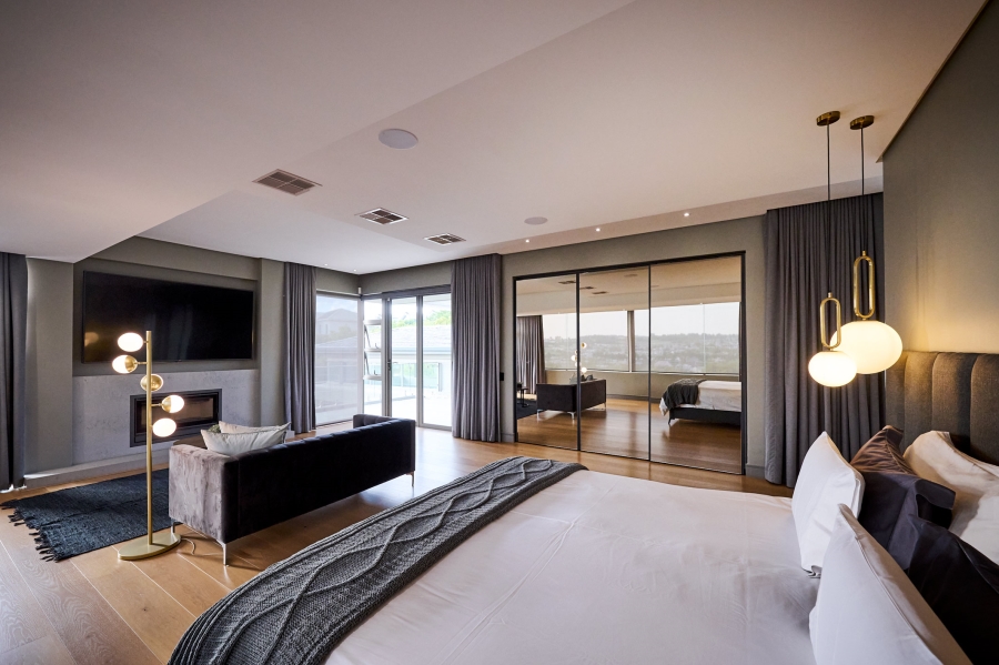 4 Bedroom Property for Sale in Waterfall Country Estate Gauteng