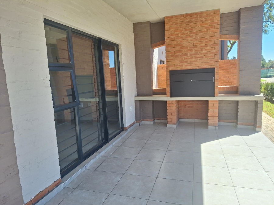 2 Bedroom Property for Sale in Rietvalleirand Gauteng