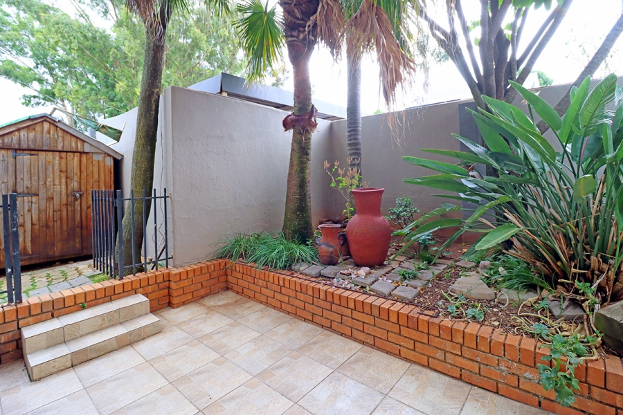 2 Bedroom Property for Sale in Bruma Gauteng