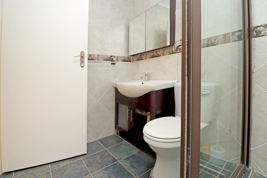 2 Bedroom Property for Sale in Bruma Gauteng