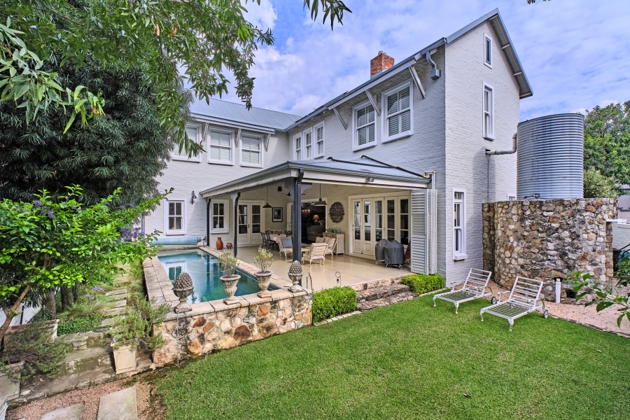 3 Bedroom Property for Sale in Waterfall Country Village Gauteng