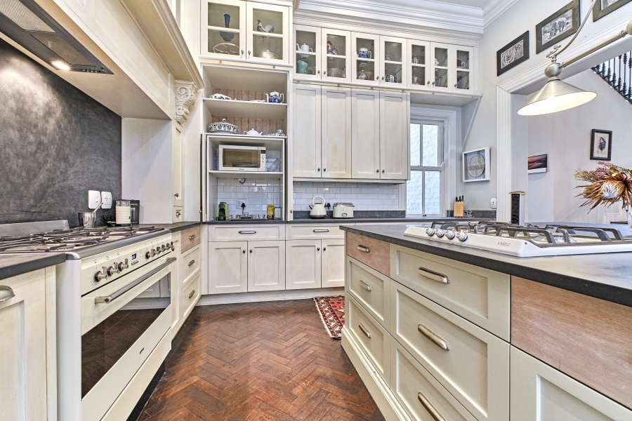 3 Bedroom Property for Sale in Waterfall Country Village Gauteng