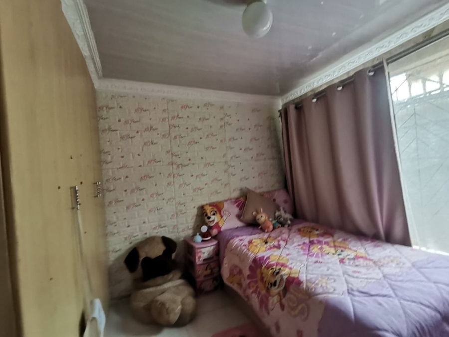 2 Bedroom Property for Sale in Tokoza Gauteng