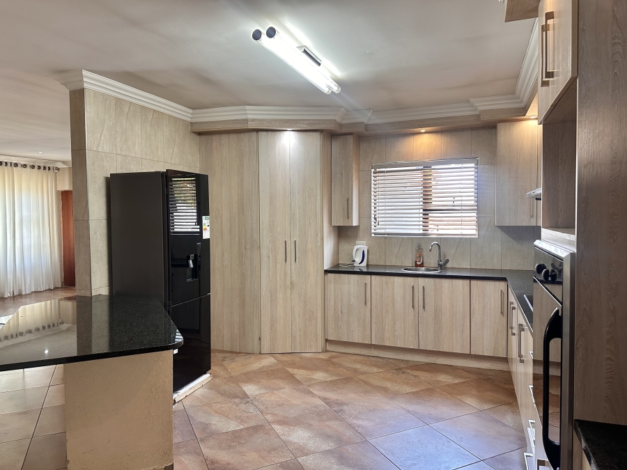 3 Bedroom Property for Sale in Thatchfield Estate Gauteng