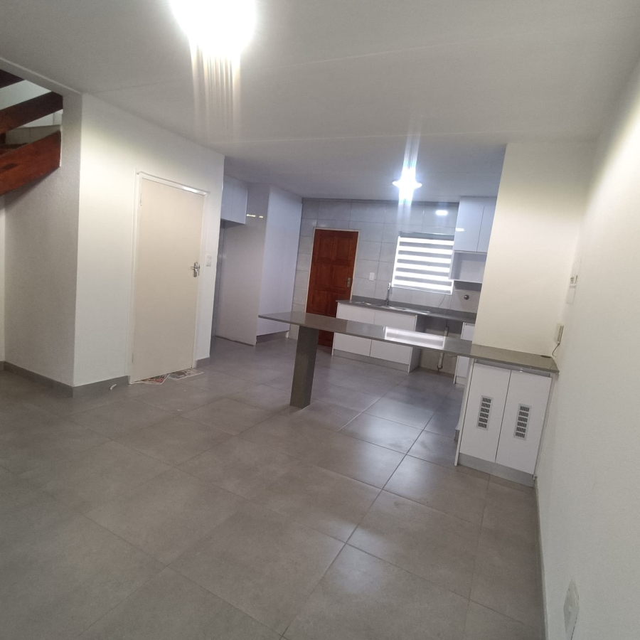 To Let 2 Bedroom Property for Rent in Bergbron Gauteng