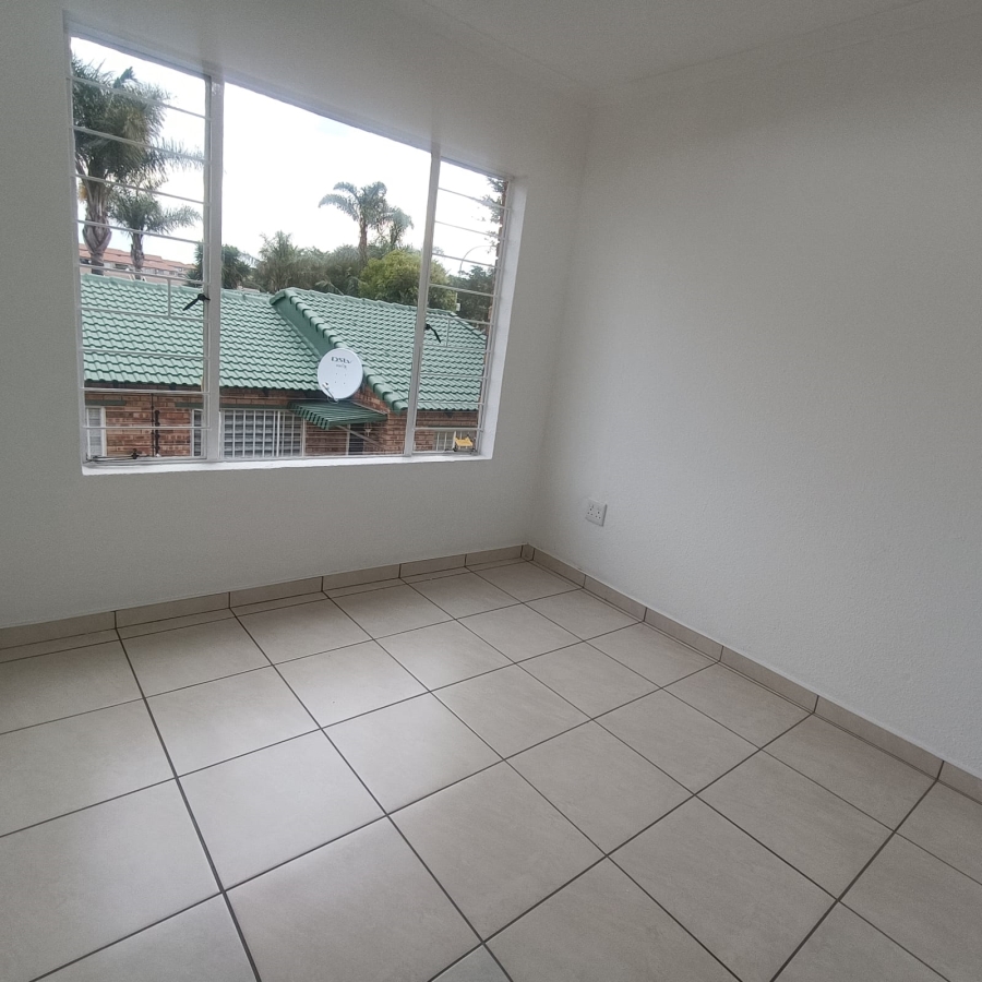 To Let 2 Bedroom Property for Rent in Bergbron Gauteng