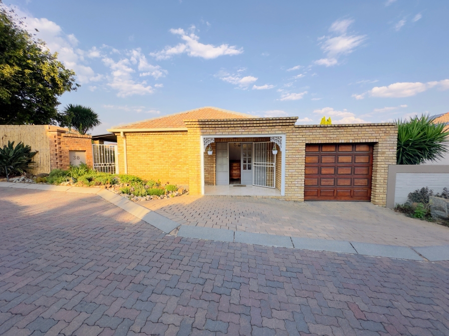 3 Bedroom Property for Sale in Albemarle Gauteng