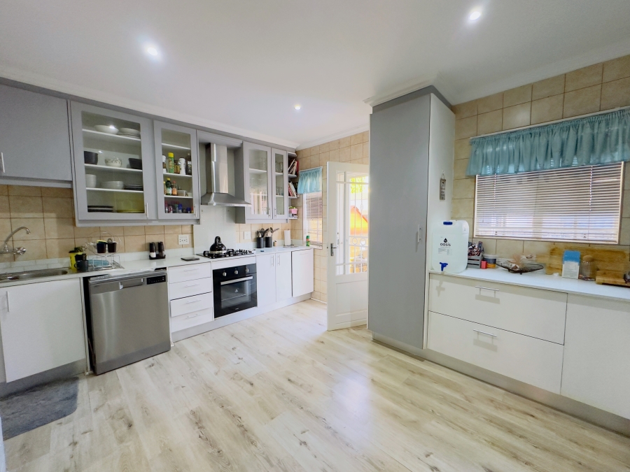 3 Bedroom Property for Sale in Albemarle Gauteng