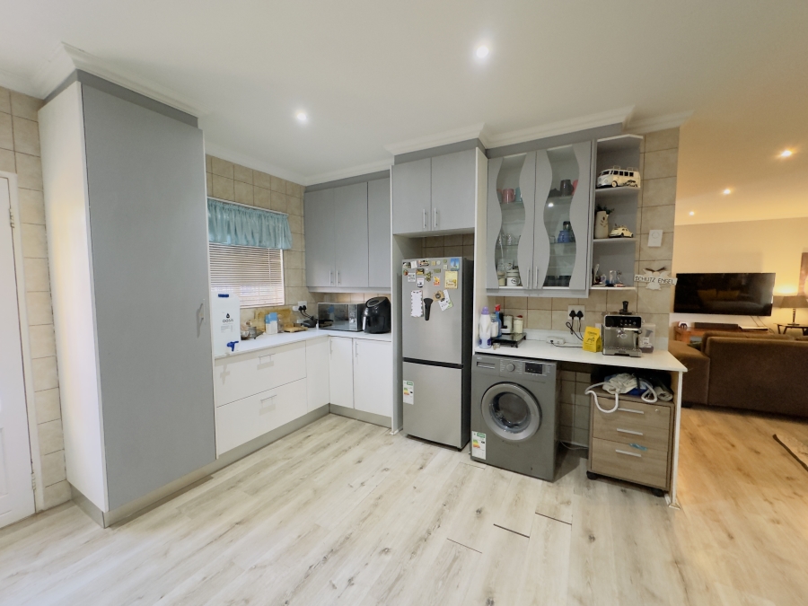 3 Bedroom Property for Sale in Albemarle Gauteng