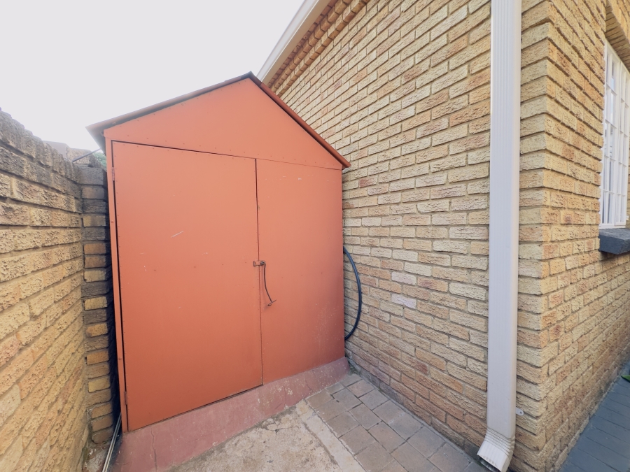 3 Bedroom Property for Sale in Albemarle Gauteng