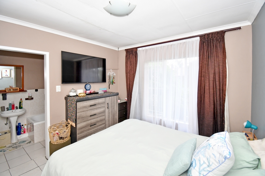 3 Bedroom Property for Sale in Eden Glen Gauteng