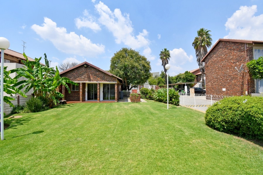 3 Bedroom Property for Sale in Eden Glen Gauteng