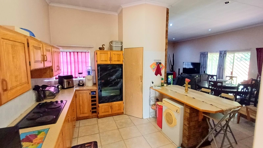 3 Bedroom Property for Sale in Zwartkop Gauteng