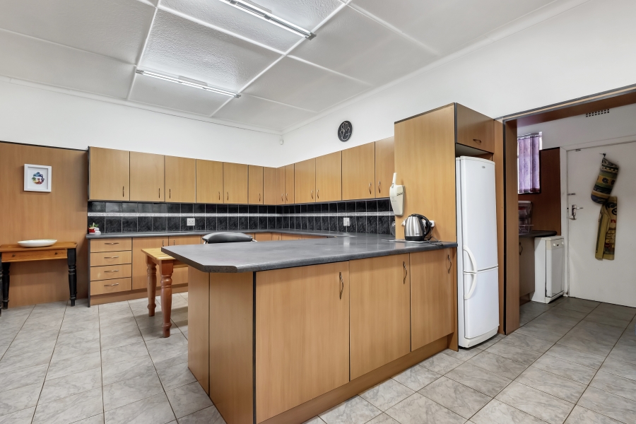 6 Bedroom Property for Sale in Emmarentia Gauteng