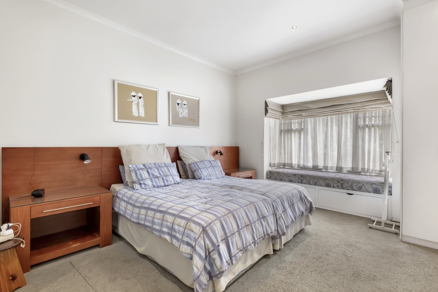 6 Bedroom Property for Sale in Emmarentia Gauteng