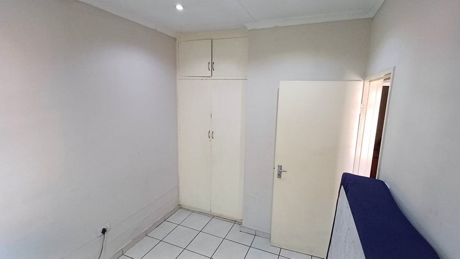 3 Bedroom Property for Sale in Die Hoewes Gauteng