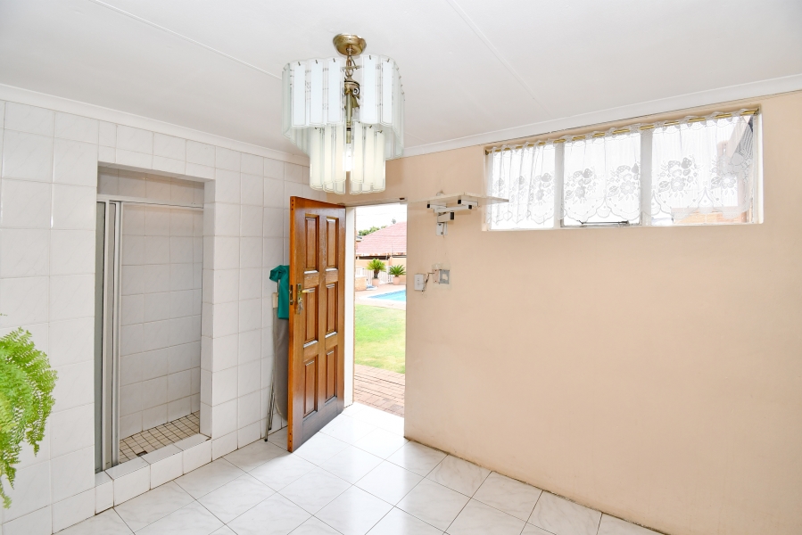 3 Bedroom Property for Sale in Malvern East Gauteng