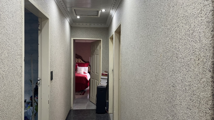 3 Bedroom Property for Sale in Payneville Gauteng