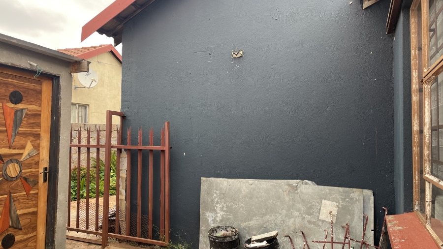 3 Bedroom Property for Sale in Payneville Gauteng