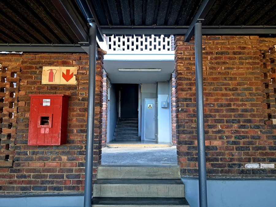 To Let 2 Bedroom Property for Rent in South Crest Gauteng