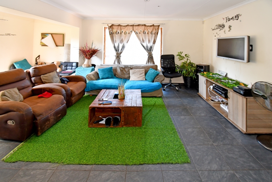 12 Bedroom Property for Sale in Ferndale Gauteng