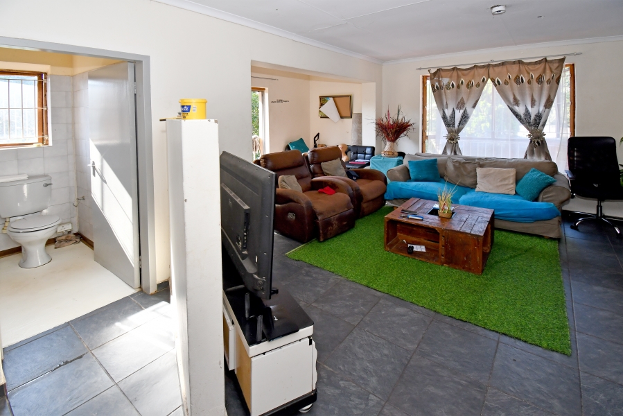 12 Bedroom Property for Sale in Ferndale Gauteng