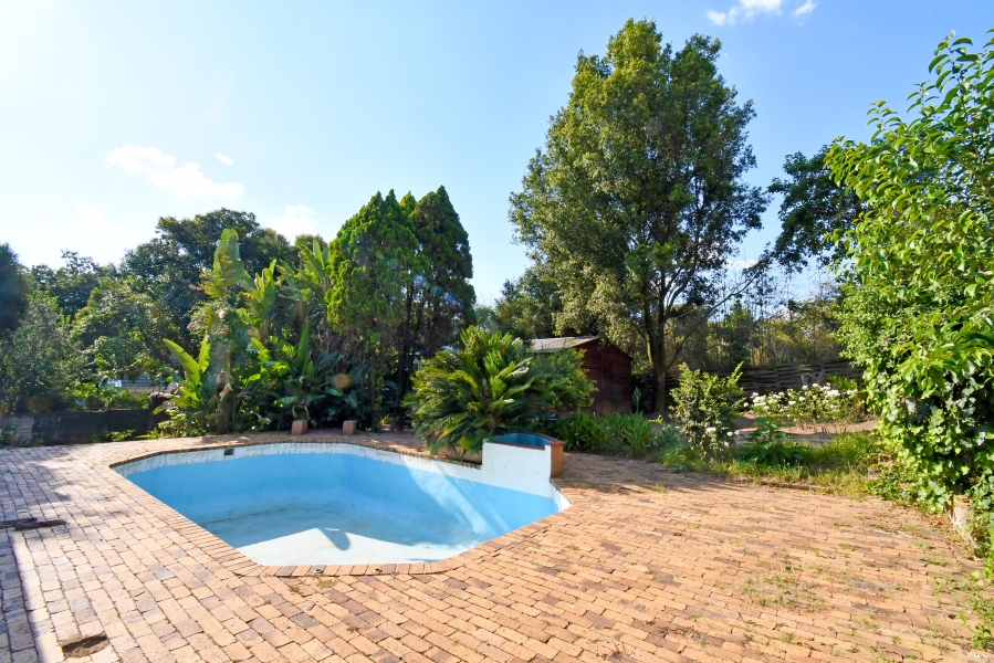 12 Bedroom Property for Sale in Ferndale Gauteng