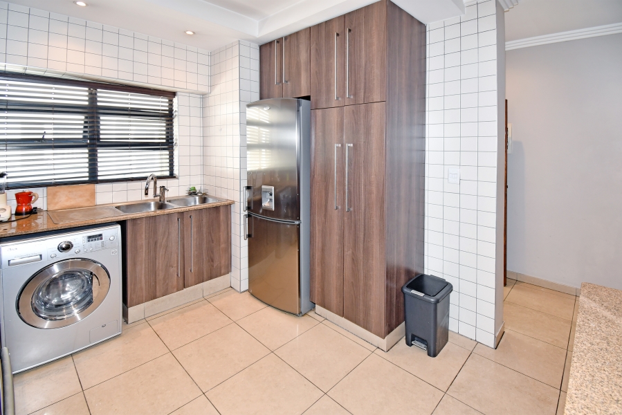 2 Bedroom Property for Sale in Bedford Gardens Gauteng