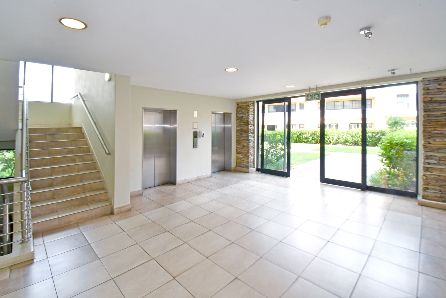 2 Bedroom Property for Sale in Bedford Gardens Gauteng