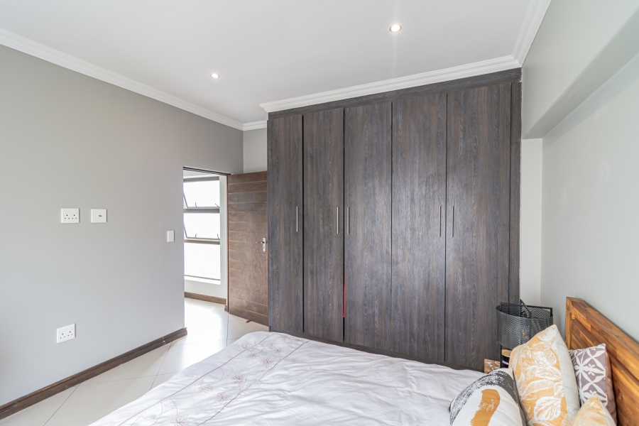 4 Bedroom Property for Sale in Midstream Ridge Gauteng