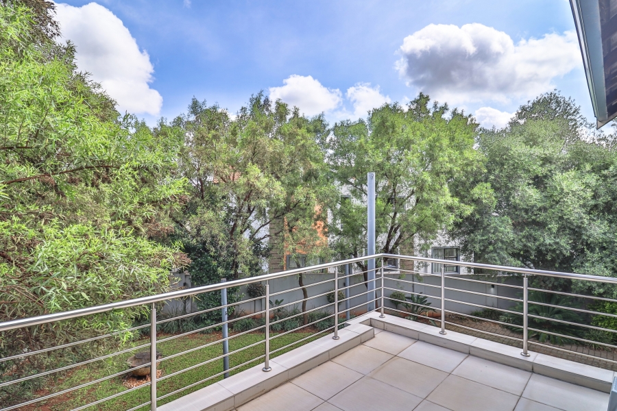 4 Bedroom Property for Sale in Midstream Ridge Gauteng