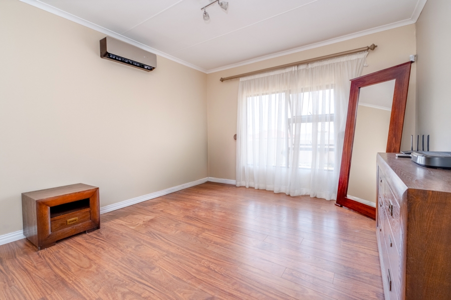 To Let 3 Bedroom Property for Rent in North Riding Gauteng