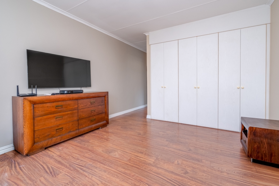 To Let 3 Bedroom Property for Rent in North Riding Gauteng