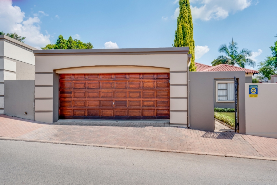 To Let 3 Bedroom Property for Rent in North Riding Gauteng