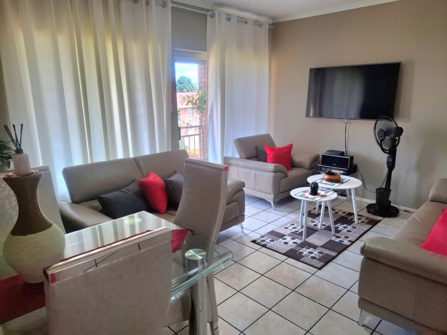 2 Bedroom Property for Sale in Wentworth Park Gauteng