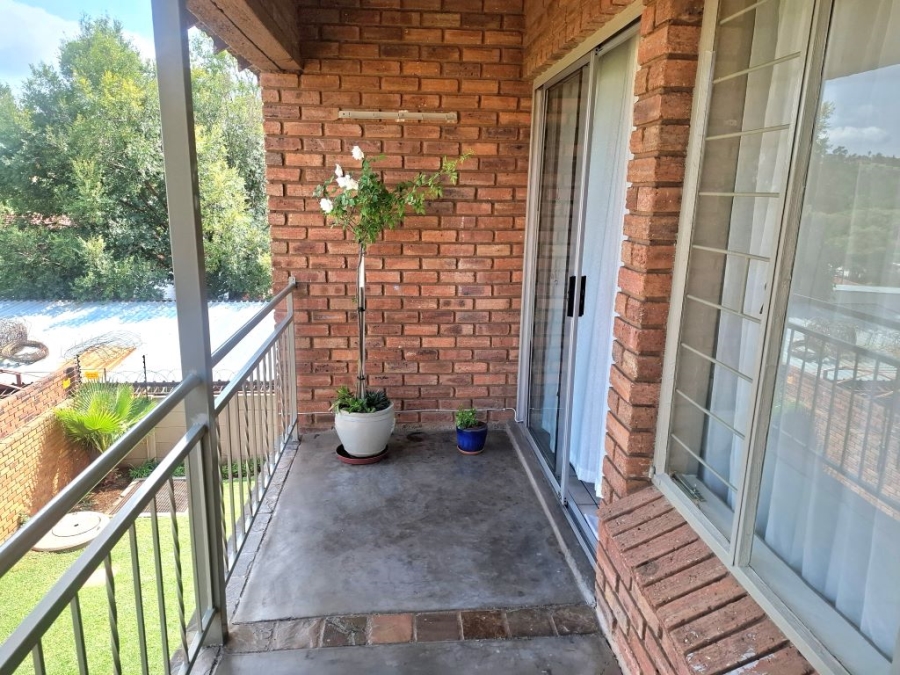 2 Bedroom Property for Sale in Wentworth Park Gauteng