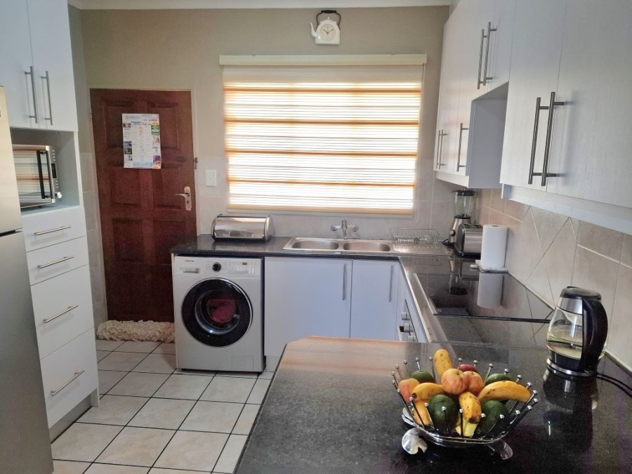 2 Bedroom Property for Sale in Wentworth Park Gauteng