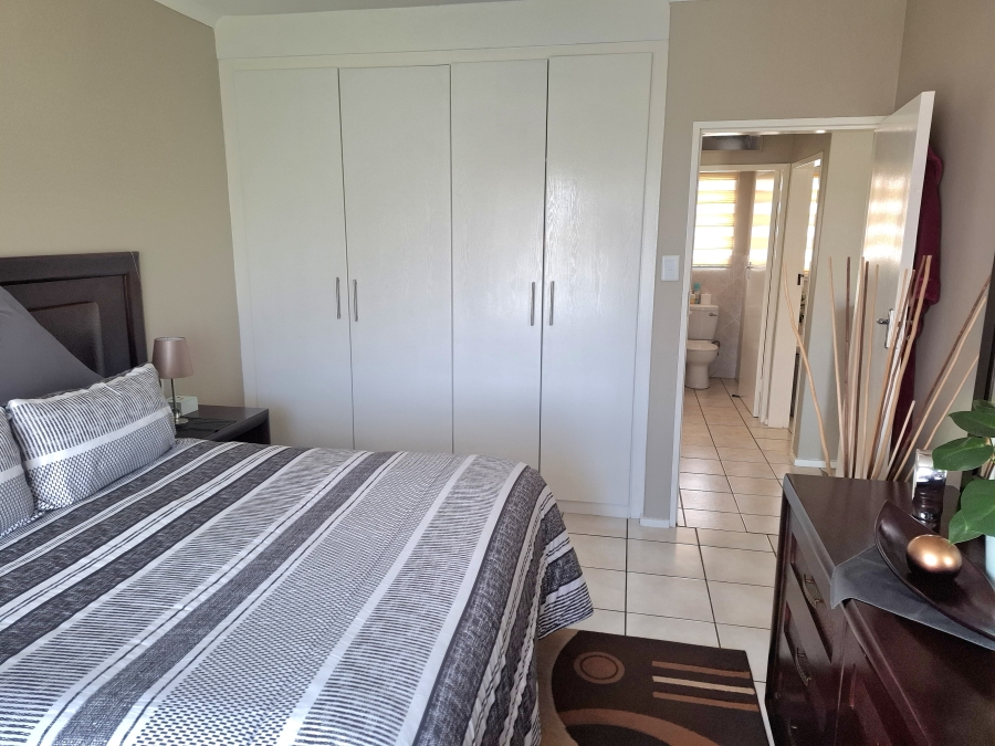 2 Bedroom Property for Sale in Wentworth Park Gauteng