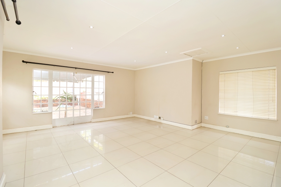 To Let 4 Bedroom Property for Rent in Norscot Gauteng