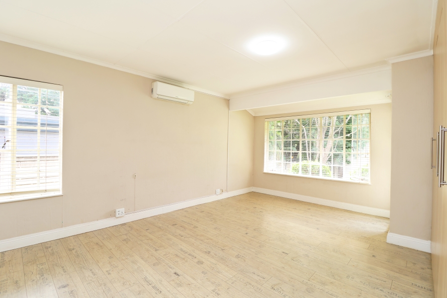 To Let 4 Bedroom Property for Rent in Norscot Gauteng