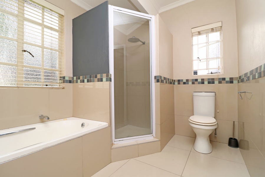 To Let 4 Bedroom Property for Rent in Norscot Gauteng