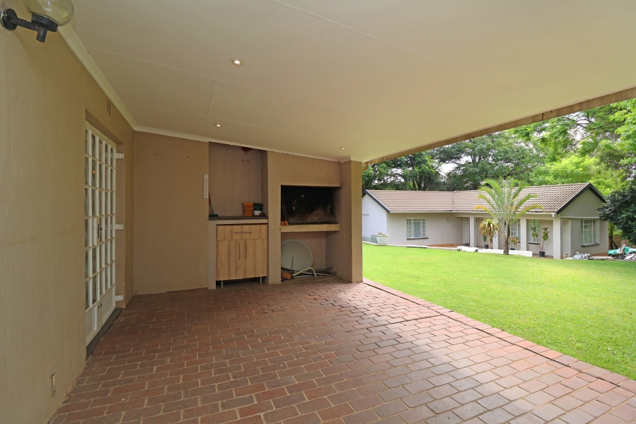To Let 4 Bedroom Property for Rent in Norscot Gauteng