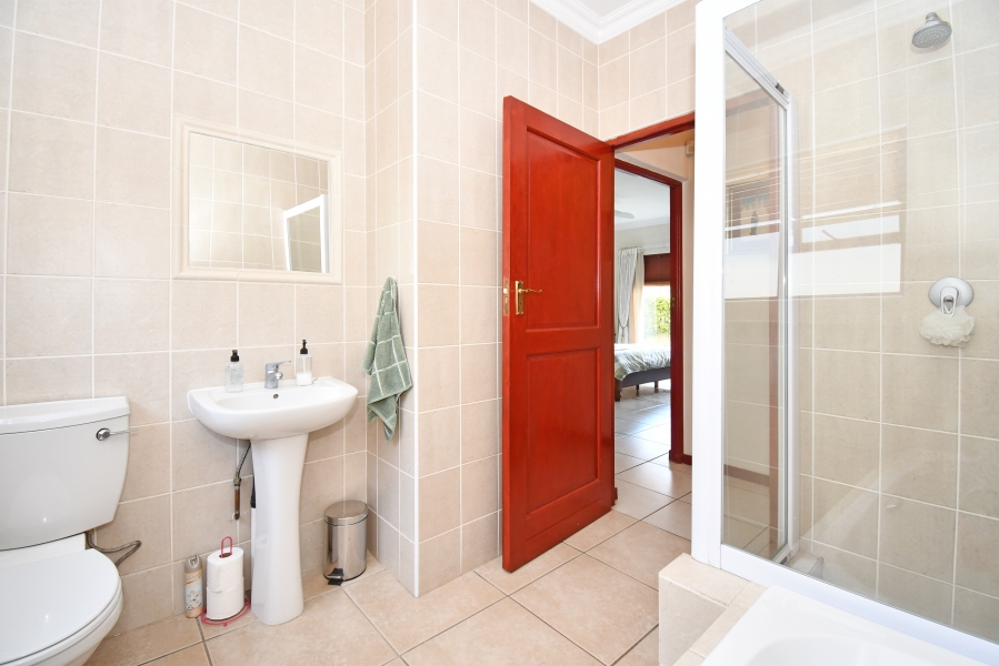 3 Bedroom Property for Sale in Noordhang Gauteng